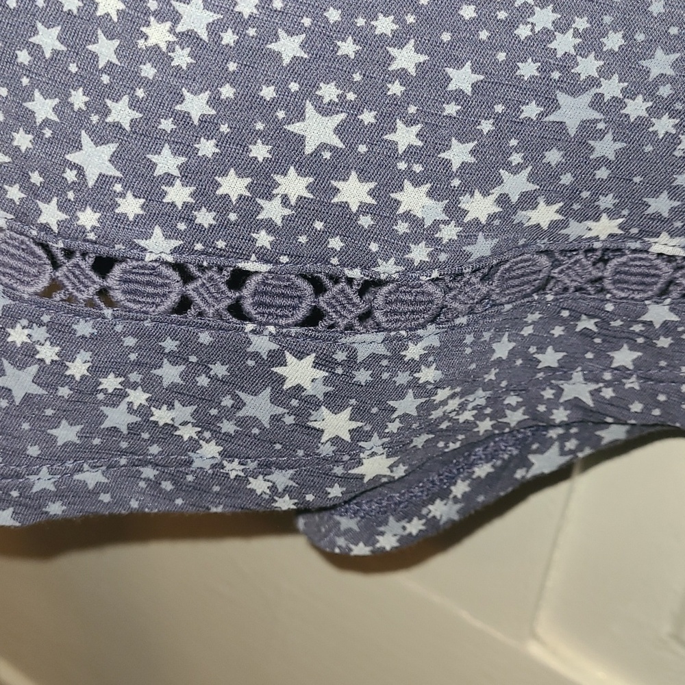 Lucky Brand Sleeveless Star-Print Tank Top - Blue - Picture 6 of 10
